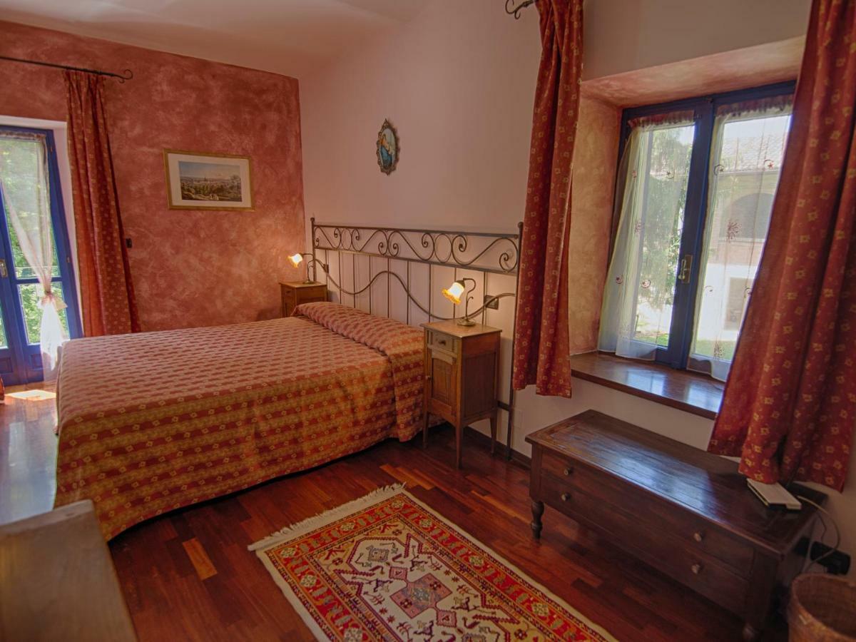 B&B Il Sole Delle Rive Sinio Exterior foto